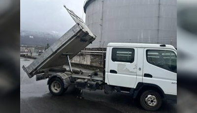 Mitsubishi Fuso basculant